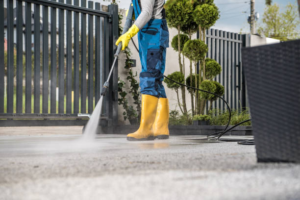 Why Choose Our Certified Pressure Washing Experts for Your Project Needs in Fairmead, CA?